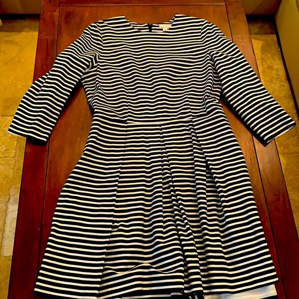 Gap navy and white striped long sleeve dress